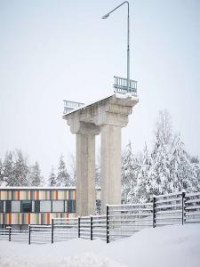 TEOS: ANSSI PULKKINEN JA TANELI RAUTIAINEN, KAARI (2014). KUVA: TUOMAS UUSHEIMO
